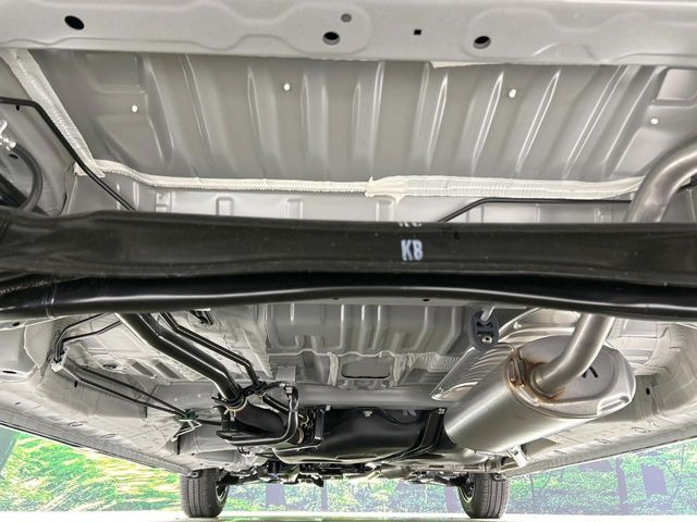 下回りがきれいなうちに、防錆加工の施工がオススメ。降雪地域はもちろん、沿岸部にお住いの方や、趣味でマリン・ウィンタースポーツをされる方にご好評いただいております。