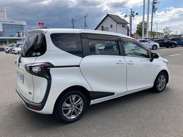 シエンタハイブリッド 1.5 G