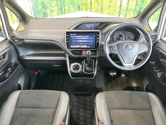 ヴォクシー2.0 ZS 煌III