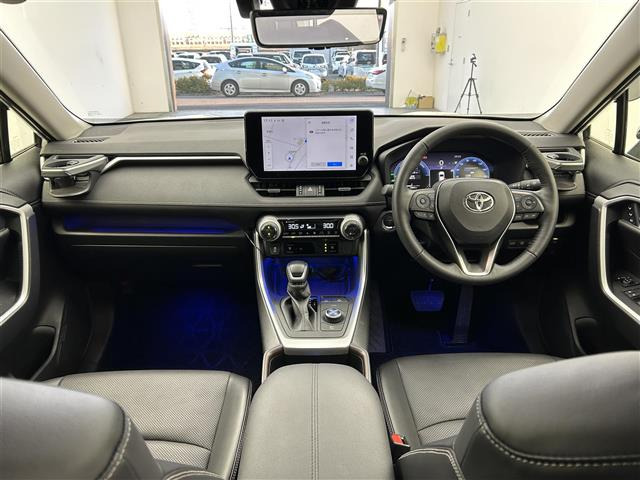 RAV42.5 ハイブリッド G E-Four 4WD