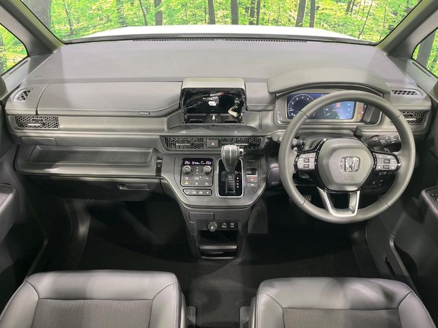 ステップワゴン1.5 スパーダ