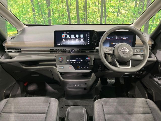 セレナ1.4 e-POWER ハイウェイスターV
