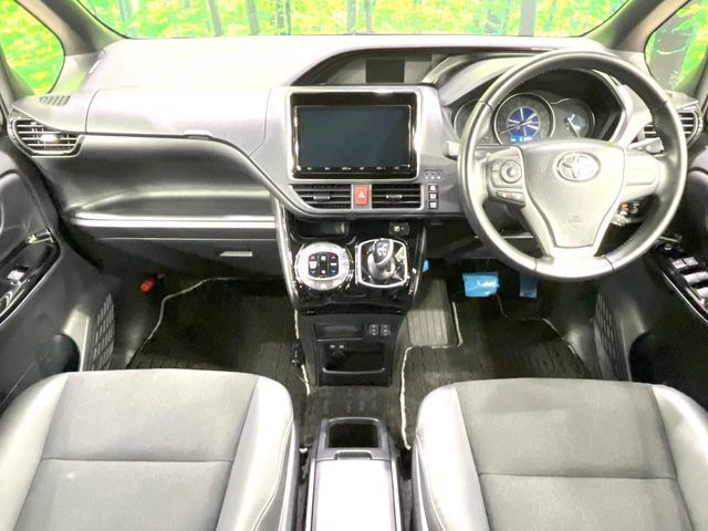 ノア1.8 ハイブリッド Si W×B II