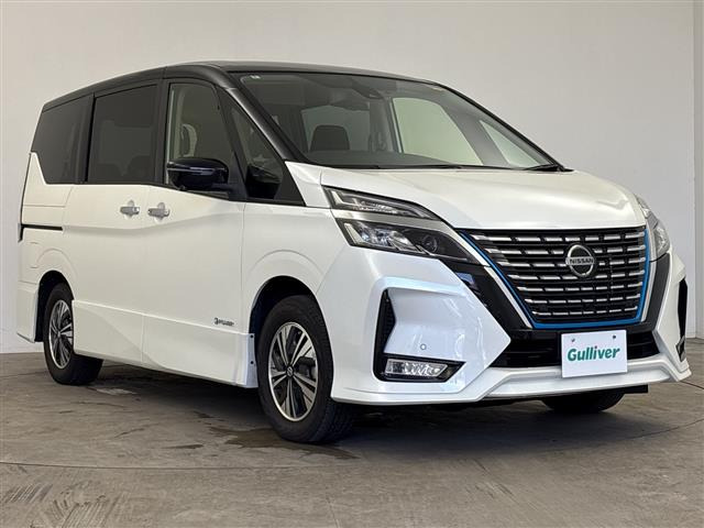 セレナ1.2 e-POWER ハイウェイスターV