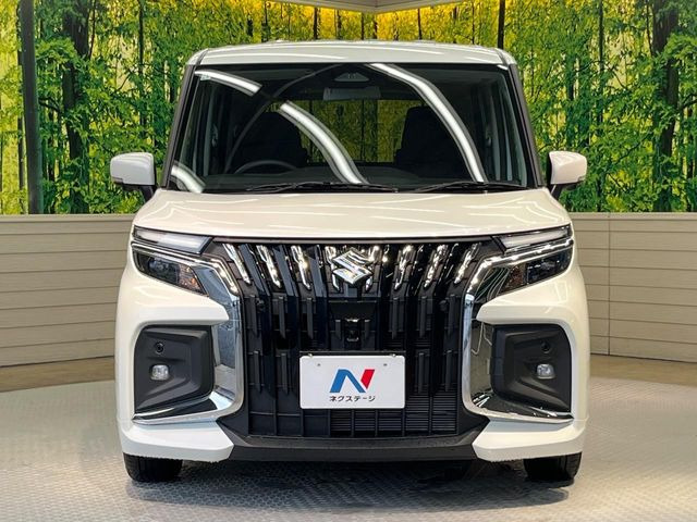 弊社では、全車『修復歴なし』のお車のみ取り扱っております。専任バイヤーによる厳選した仕入れの後、入庫後の車両チェックを行い、ネクステージが認定した高品質な中古車をご提供しております。