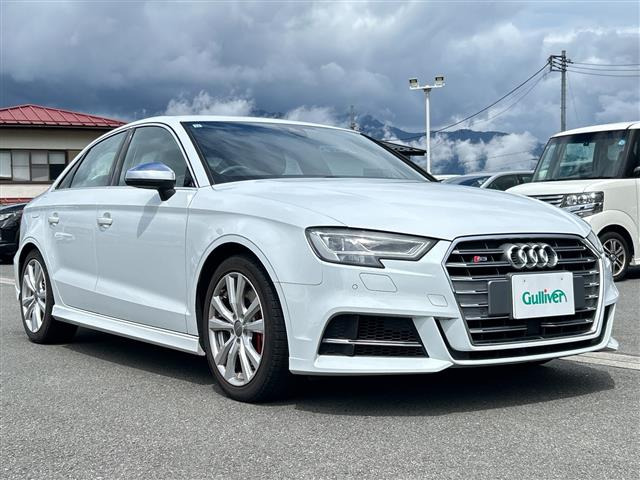 S3セダン2.0 4WD