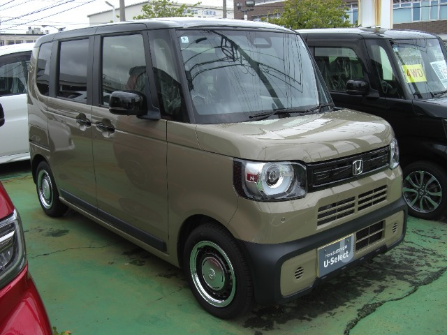 N-BOXジョイ 2トーン