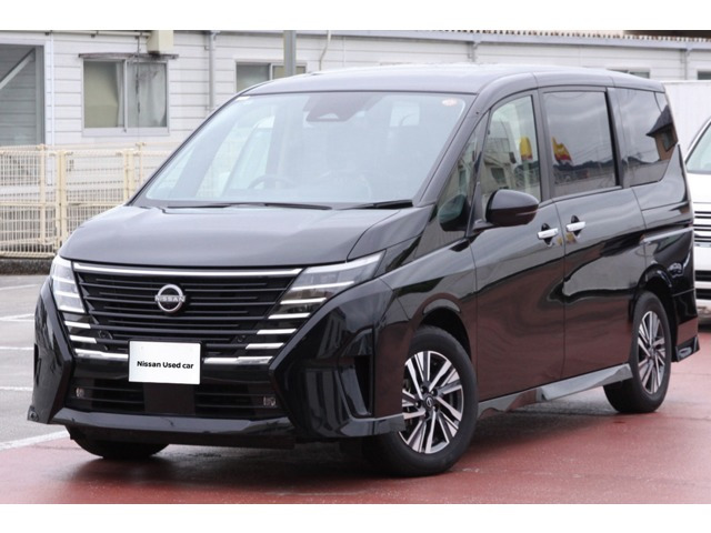 セレナ1.4 e-POWER ハイウェイスターV