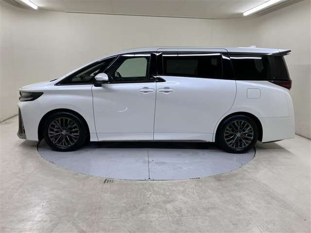 ヴェルファイアハイブリッド 2.5 Z プレミア E-Four 4WD