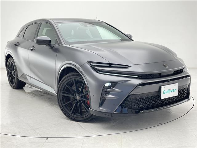 クラウンスポーツ2.5 RS ザ リミテッド マット メタル E-Four 4WD