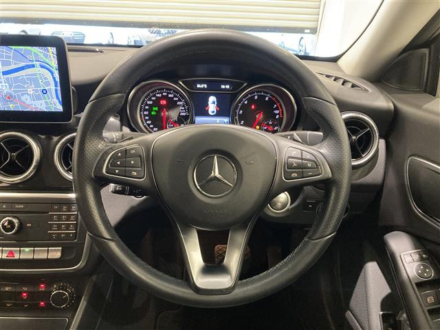 CLAクラスCLA180 AMGスタイル