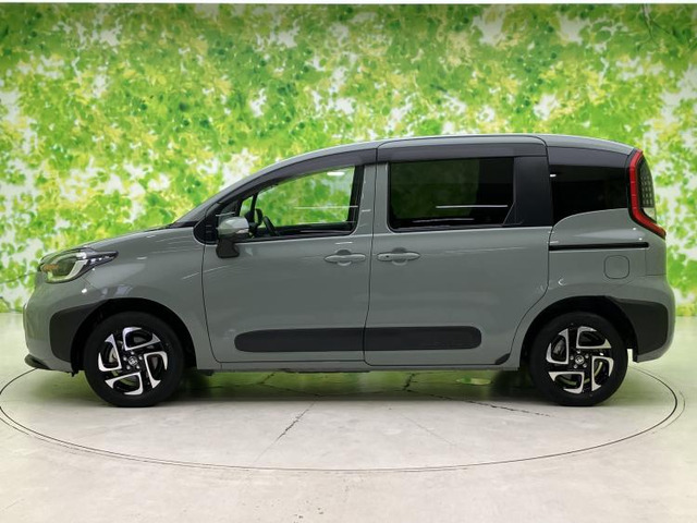 シエンタハイブリッド 1.5 Z E-Four 4WD