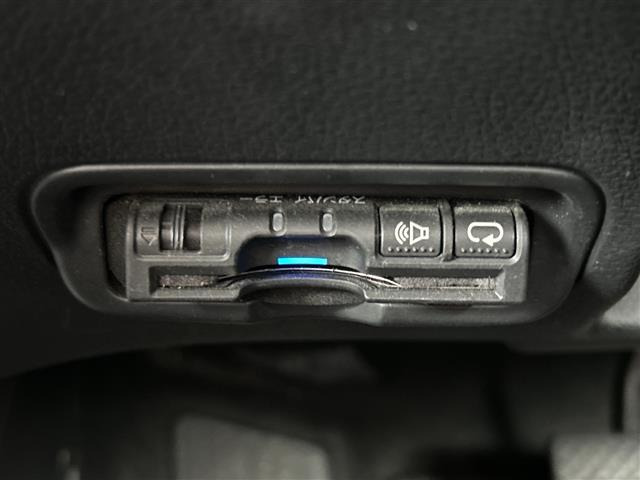 ヴェゼル1.5 ハイブリッド 4WD