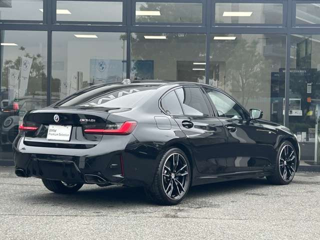 3シリーズセダンM340i xドライブ 4WD