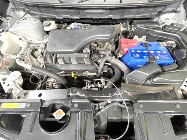 親切・丁寧な専門メカニックスタッフが応対!・車検・点検整備・事故等の修理などアフターサービスも安心。お車のカスタマイズもネクステージのサービススタッフまでご相談ください!