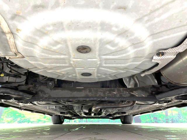 下回りがきれいなうちに、防錆加工の施工がオススメ。降雪地域はもちろん、沿岸部にお住いの方や、趣味でマリン・ウィンタースポーツをされる方にご好評いただいております。