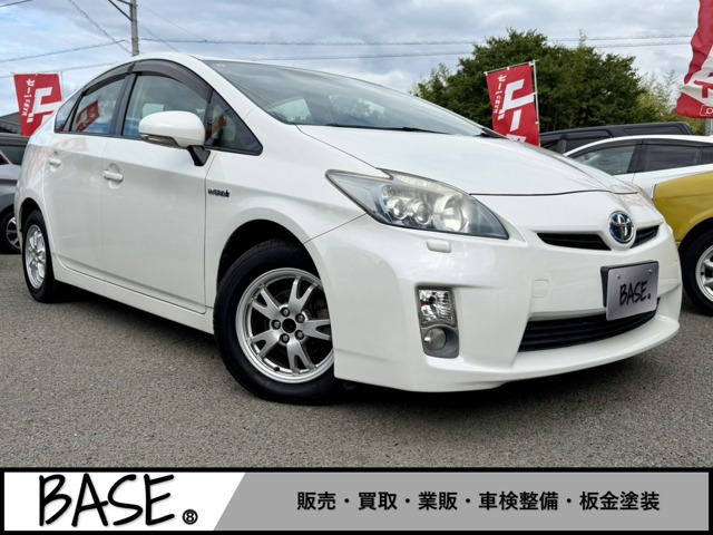 プリウス1.8 S LEDエディション