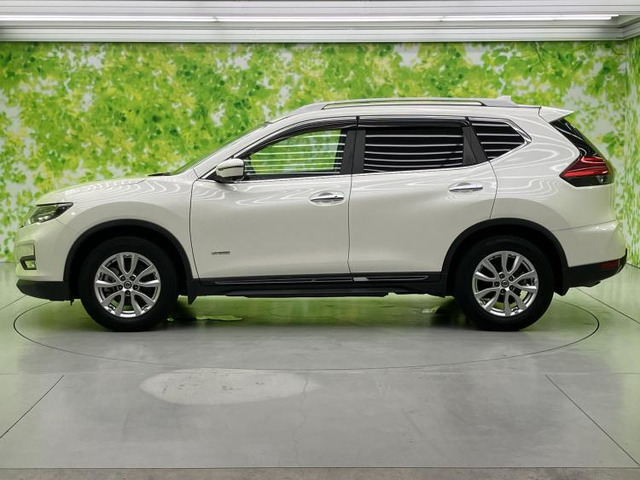 エクストレイル2.0 20Xi ハイブリッド 4WD