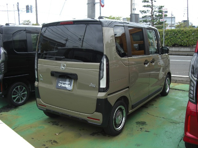 N-BOXジョイ 2トーン
