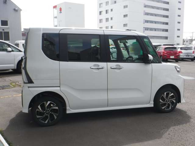 タントカスタムX 4WD