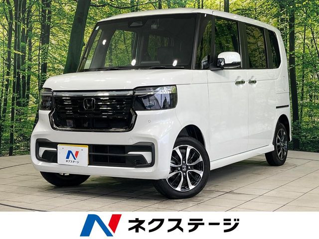 N-BOXカスタム(ホンダ) コーディネートスタイル モノトーン 4WD 中古車画像