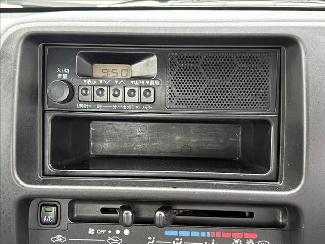 サンバートラックTB