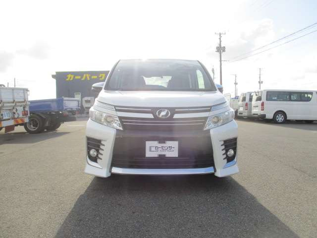 ヴォクシー2.0 ZS 煌 4WD