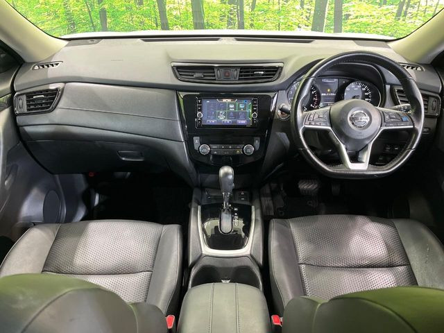 エクストレイル2.0 20Xi
