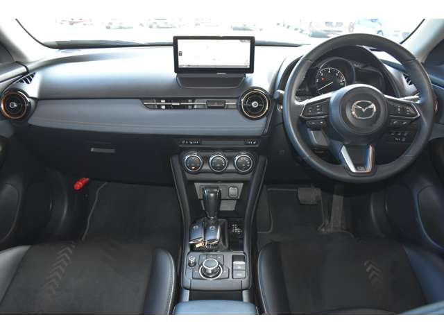 CX-31.8 XD ビビッド モノトーン
