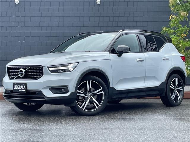 XC40T5 AWD Rデザイン 4WD