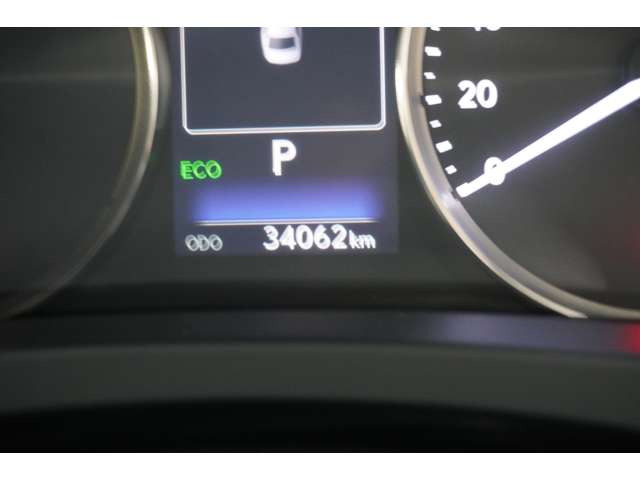 IS300h バージョンL