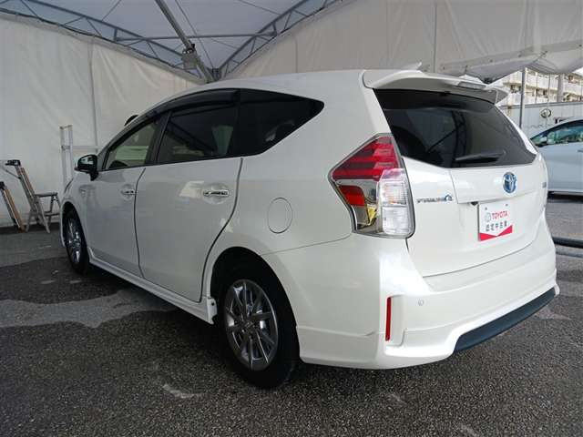 プリウスα1.8 S チューンブラックII