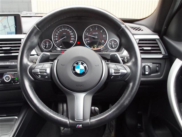 3シリーズセダン320d Mスポーツ