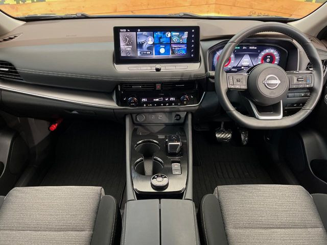 エクストレイル1.5 X e-4ORCE 4WD