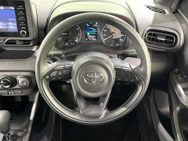 【ステアリングスイッチ】運転中、前方から目線をそらすことなく、オーディオ等の操作が可能な便利機能!安心&快適なドライブを演出してくれます♪