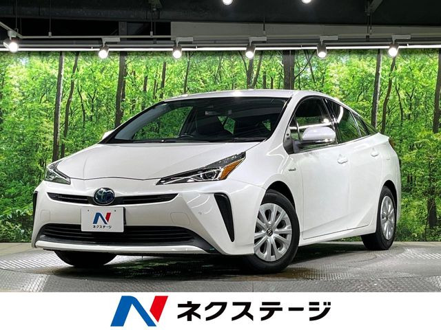 プリウス1.8 S