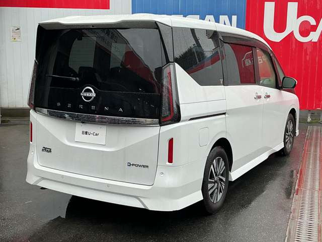 セレナ1.4 e-POWER ハイウェイスターV