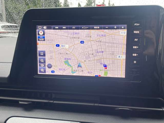 セレナ1.4 e-POWER XV