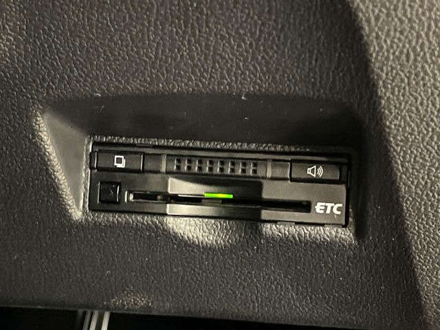 【ETC】高速道路の料金所をストレスなく通過!話題のスポットやサービスエリアに多い「スマートIC」利用時は必須のアイテムです。当店でセットアップを実施、ご納車当日からすぐにご利用いただけます!