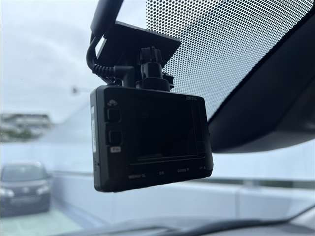 RAV42.0 アドベンチャー 4WD