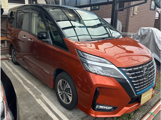 セレナ1.2 e-POWER ハイウェイスターV