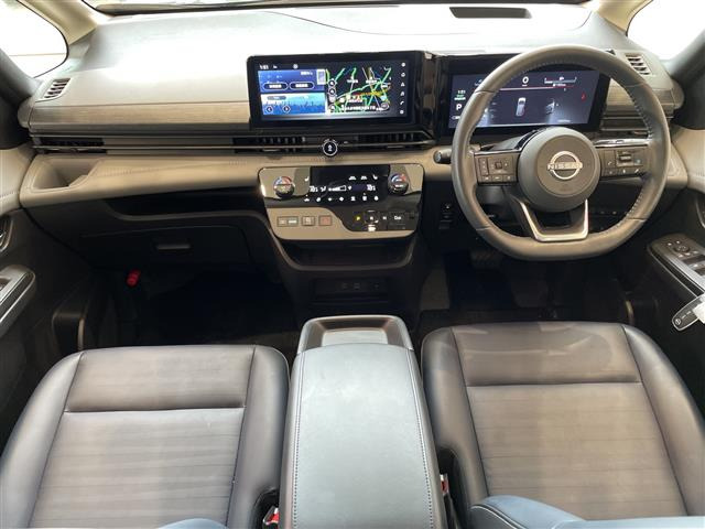 セレナ1.4 e-POWER ルキシオン