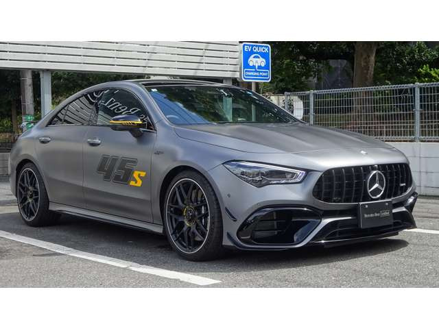 CLAクラスAMG CLA45 S 4マチックプラス ファイナル エディション 4WD
