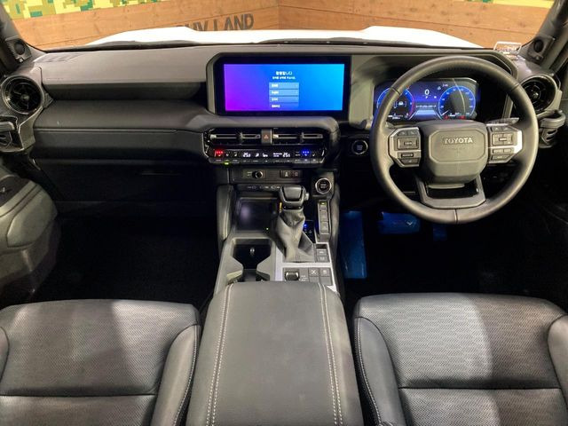 ランドクルーザー2502.8 VX ディーゼル 4WD