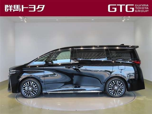 ヴェルファイアハイブリッド 2.5 Z プレミア E-Four 4WD