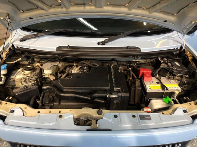 親切・丁寧な専門メカニックスタッフが応対!・車検・点検整備・事故等の修理などアフターサービスも安心。お車のカスタマイズもネクステージのサービススタッフまでご相談ください!