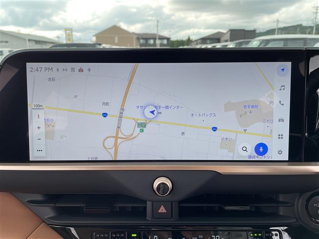 クラウンスポーツ2.5 Z E-Four 4WD