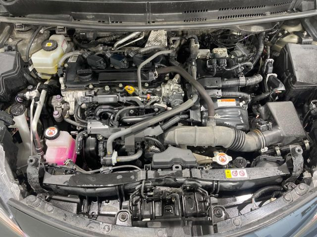 親切・丁寧な専門メカニックスタッフが応対!・車検・点検整備・事故等の修理などアフターサービスも安心。お車のカスタマイズもネクステージのサービススタッフまでご相談ください!