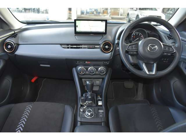 CX-31.5 15S ビビッド モノトーン 4WD