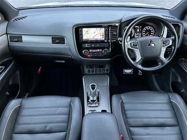 アウトランダーPHEV2.0 S エディション 4WD
